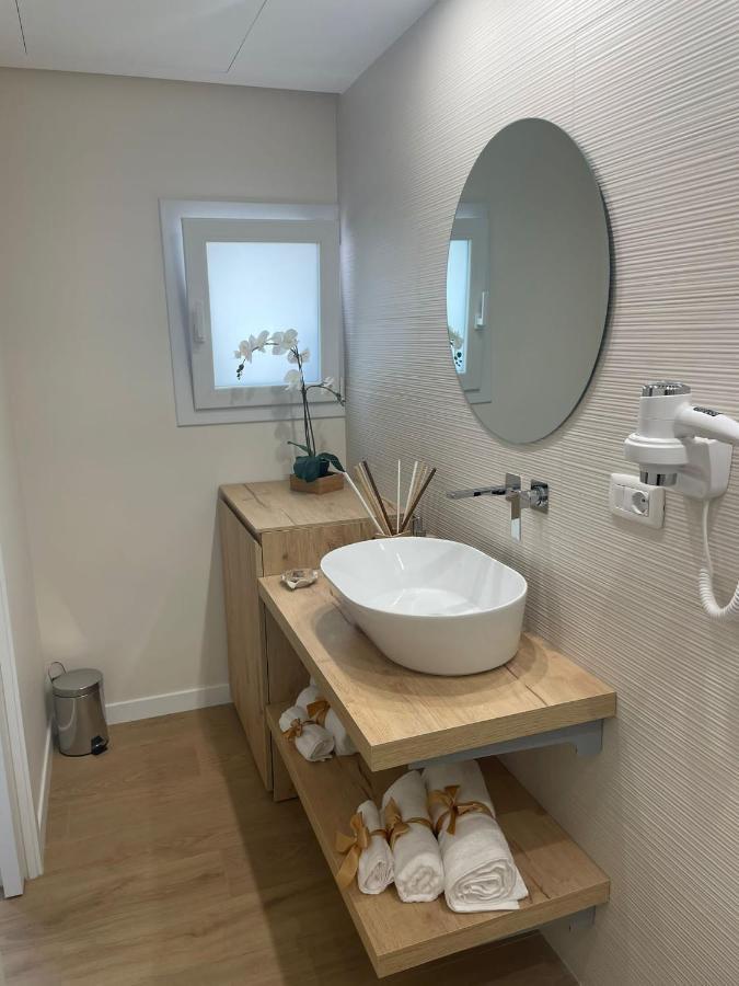 Luna&Sole Oreste Apartments - Self Check-In Bari Exterior photo