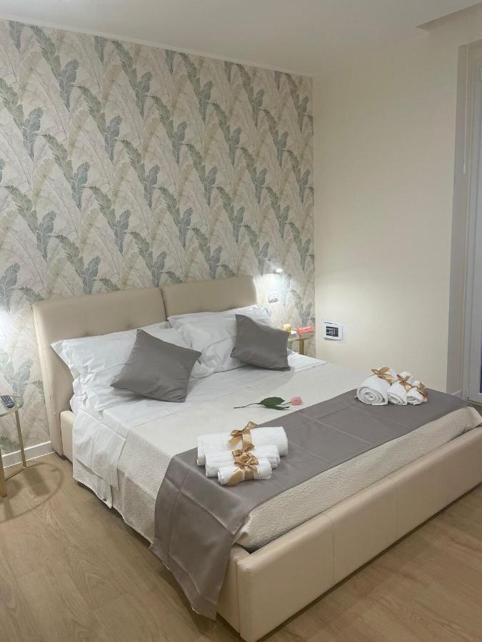 Luna&Sole Oreste Apartments - Self Check-In Bari Exterior photo